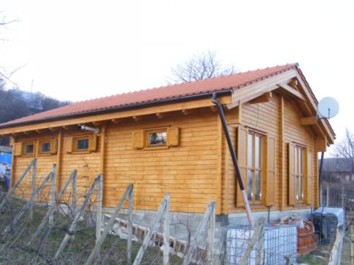 duben hetflajs 03