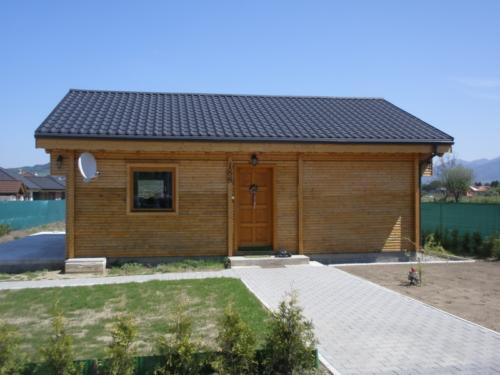 duben mojs 02